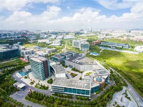 张江示范区年度发展报告（闵行园）-上海推进科技创新中心建设办公室