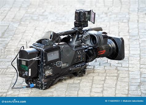 Camcorder Front View 的图像结果