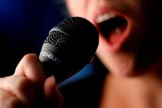 Singing Mic Photo by Tc Helicon Mp 75 Modern Performance Vocal Microphone Zzounds Singing Mic Photo