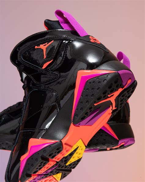 Air Jordan 7 Patent Leather 313358-006 | SneakerNews.com