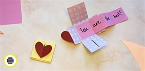 Using Origami to teach Geometry | Twinkl Maths Resources