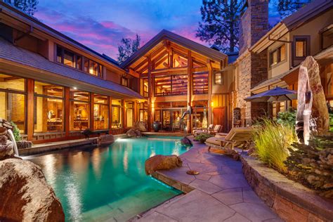 Luxury Homes in Bend, Oregon: What Buyers Need to Know