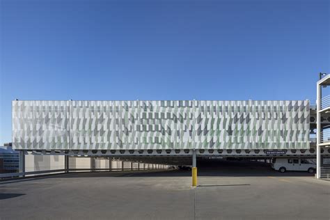 Gallery of Kendall Square Garage / French 2D - 7