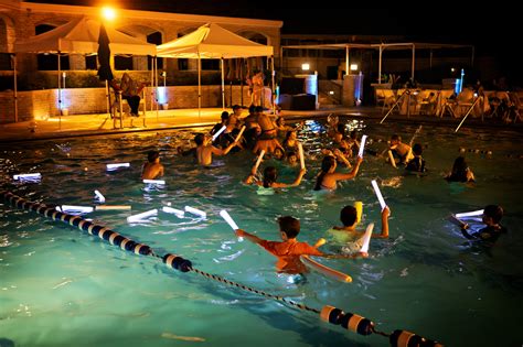 Resort MZ White Celebration at Bryn Mawr Country Club - Rochelle L. Baker