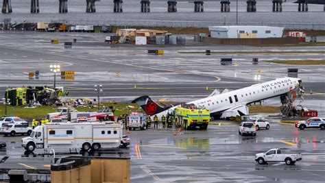LaGuardia Crash Timeline: Moments Before Air Canada Plane Collided With ...
