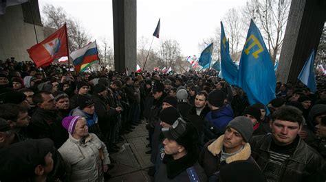 Armed Men Seize Crimea Parliament