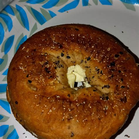 Everything bagels from Dave's Killer Bread - Vegan Product Reviews ...