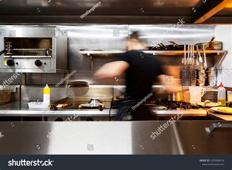 Busy Chef 的图像结果