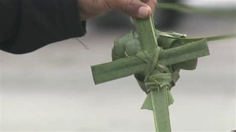 What’s Up South Texas!: Homeless man spreads Gospel through crosses ...