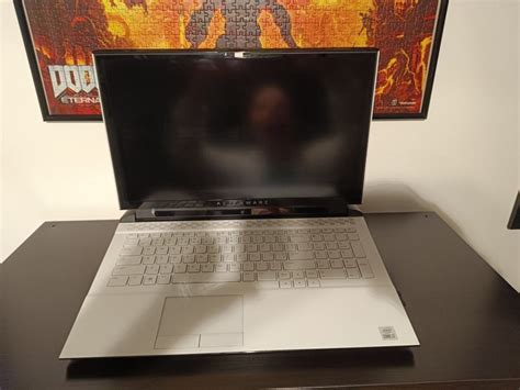 Alienware Area 51M R1 vs R2 的图像结果