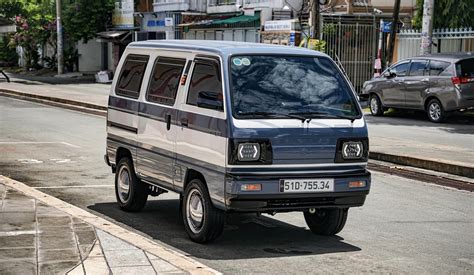 Carbiz.vn | 'Độ' Suzuki Carry Van, thú vui lạ của 'dân chơi' TPHCM
