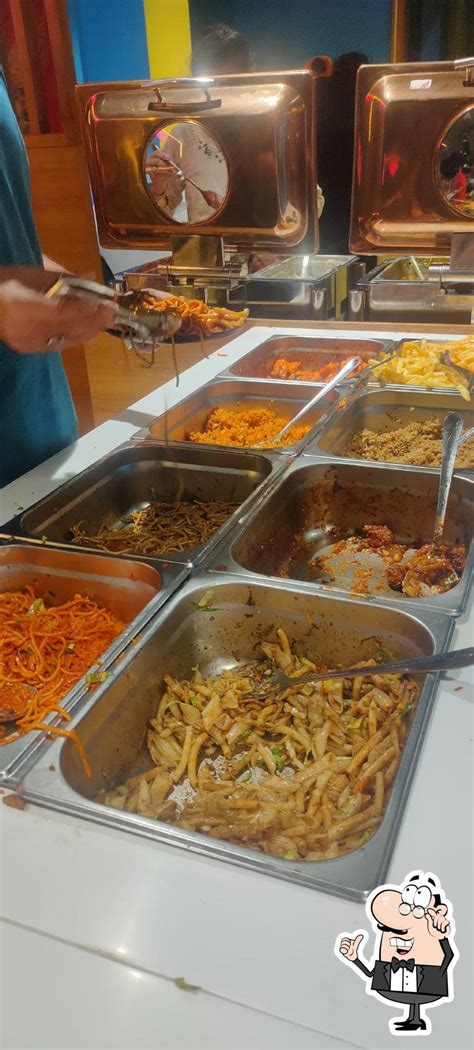 Helios Pizza Surat establishment, Surat – menu, prices & reviews