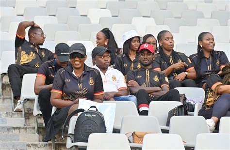 End of Royal AM saga: Goodbye MaMkhize, don't let the door hit you on ...