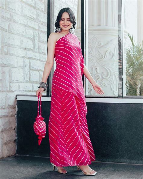 Pista green suit set