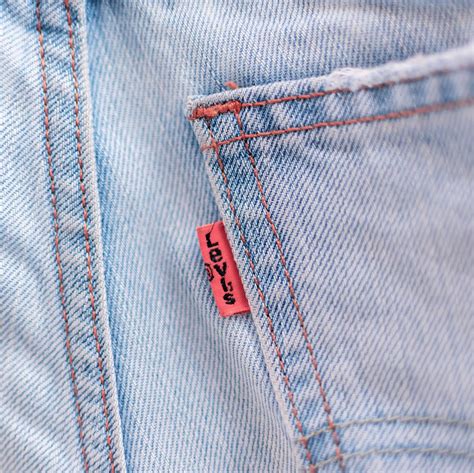 Levi's Size Chart Jeans sizing for men , women and kids jeans