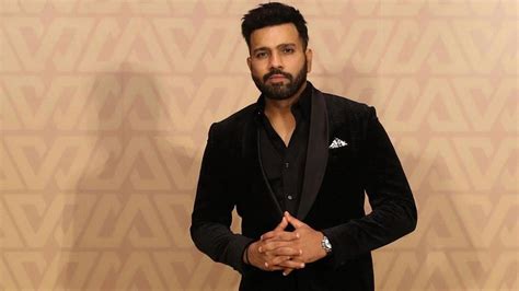 Rohit Sharma Radiates Royal Charm in Stylish Black Ensemble 51509