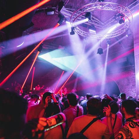 CIRCA // RnB . Reggaeton . House // LAST FREE TICKETS, Circa Embankment ...