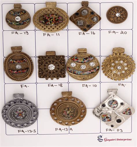 Gayatri Enterprises Manufacturers of Buttons,Stoppers,Cordlock,Studs ...