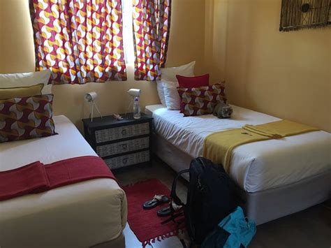LEBO'S SOWETO BACKPACKERS - Hostel Reviews, Photos, Rate Comparison ...