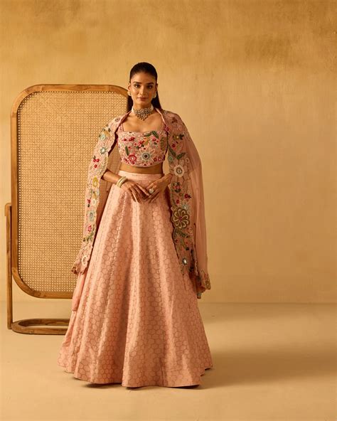 Blush Bloom Cape set – ASMA