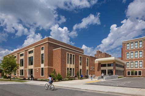 Madison East High School | EUA