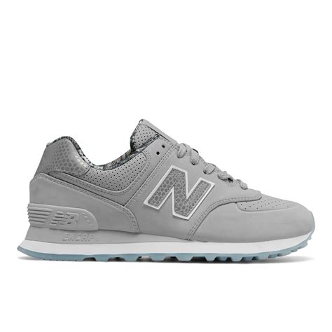 The New Balance 550 Arrives In A Beige Vintage Indigo Colorway ...