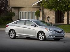 2012 Hyundai Sonata by 2012 Hyundai Sonata Price Photos Reviews Features 2012 Hyundai Sonata