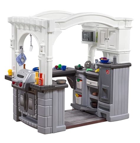 Amazon.com: Step2 Grand Walk-in Kitchen & Grill Kids Playset, Indoor ...