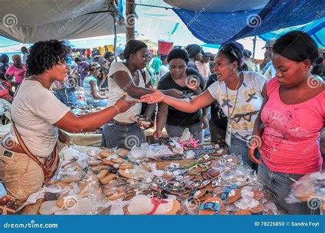 Outdoor Market - Ouanaminthe Haiti Editorial Image - Image of micro, sandals: 78226850