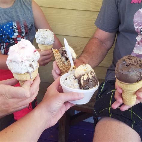 Blue Mountain Beach Creamery, Santa Rosa Beach - Restaurant Reviews ...