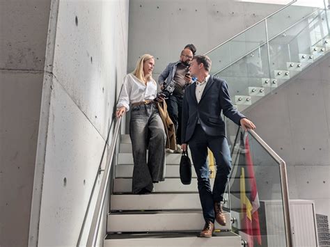 Affaire Julie Taton à Mons: le Collège communal campe sur ses positions ...