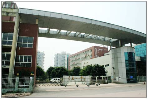 铅里教育：超全！重庆一中寄宿学校（渝北一中）入学攻略 - 知乎