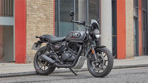 Royal Enfield Hunter 350 Price, Weight & Colors in Canada
