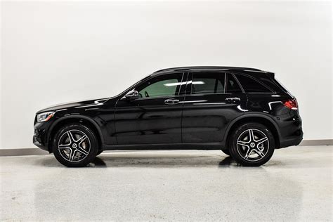 2020 MERCEDES-BENZ GLC 300 UTILITY - CARS 101