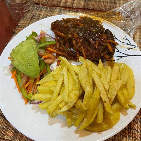SAFI HOUSE (Boma Ng'ombe) - B&B Reviews, Photos, Rate Comparison ...