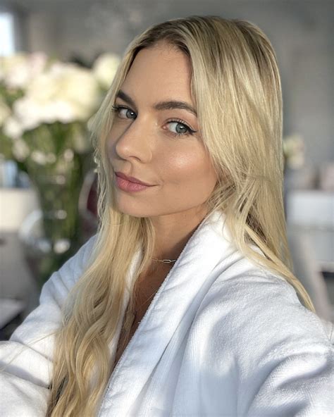 Here's Exactly What To Use Instead of Dry Shampoo