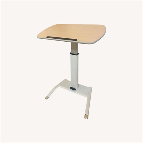 Adjustable Standing Desk - AptDeco