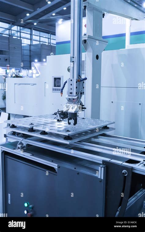 Welding Robot Programming 的图像结果