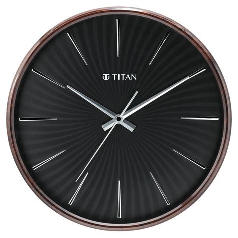 Buy Online Titan Contemporary Balck Wall Clock - 32.5 cm x 32.5 cm ...