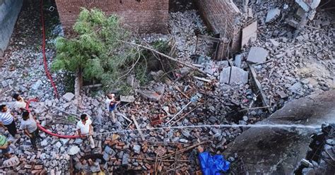 Evening headlines: At least 23 dead in blast at fireworks factory in ...