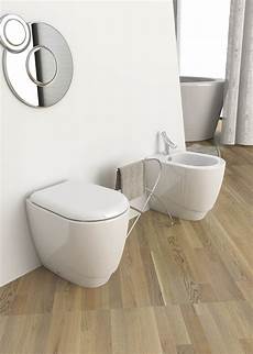 vaso bagno vaso e bidet filo muro narciso opera sanitari vaso bagno vaso e bidet filo muro narciso opera sanitari