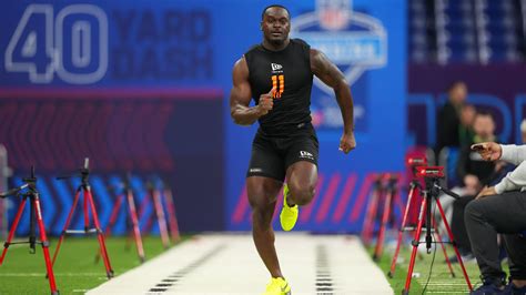 NFL Revenue Reportedly Passes $23B in Latest Fiscal Year, Teams to Receive $416M