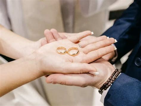 Happy Marriage: Which lines on your hand indicate a happy marriage
