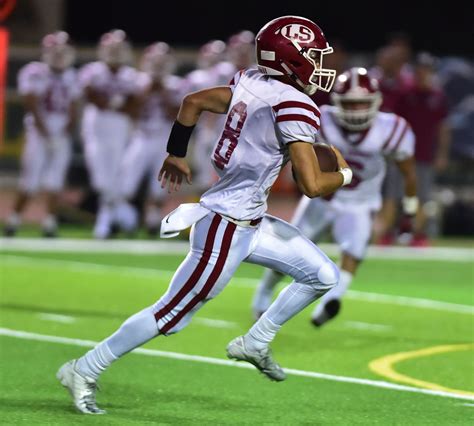 La Serna football team holds on to beat Mira Costa – Whittier Daily News