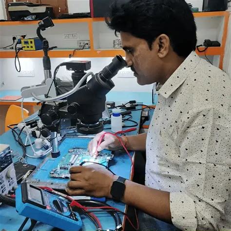 Mobile Repairing Course | Top Institute for Repairing Courses