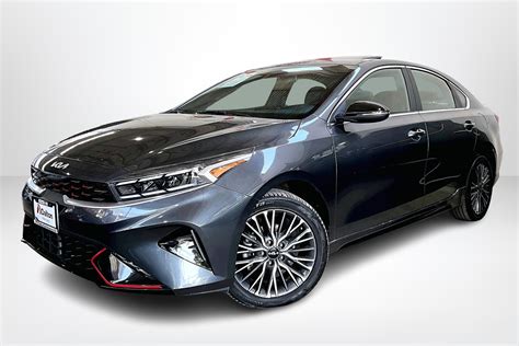 Kia, Forte, 2023 :: Aviso Informador