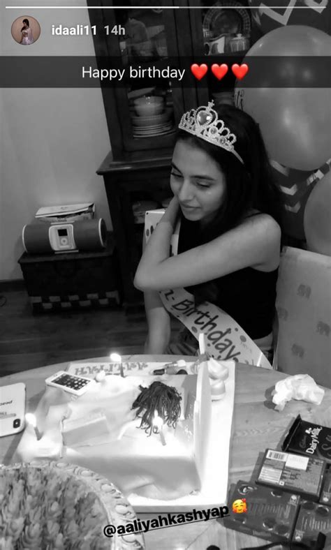 Anurag Kashyap's daughter Aaliyah rings in 18th birthday with Khushi ...
