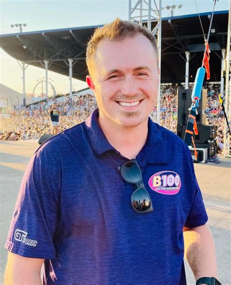 Eastern Iowa Veteran Claims His $1 Million Mega Millions Prize