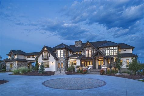 6 story mansion