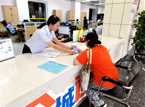 广西柳州：营业执照从“线上办”走向“掌上办”-中国质量新闻网